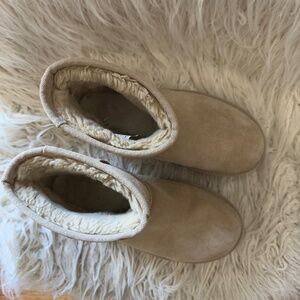 Women's Classic Mini Platform Uggs